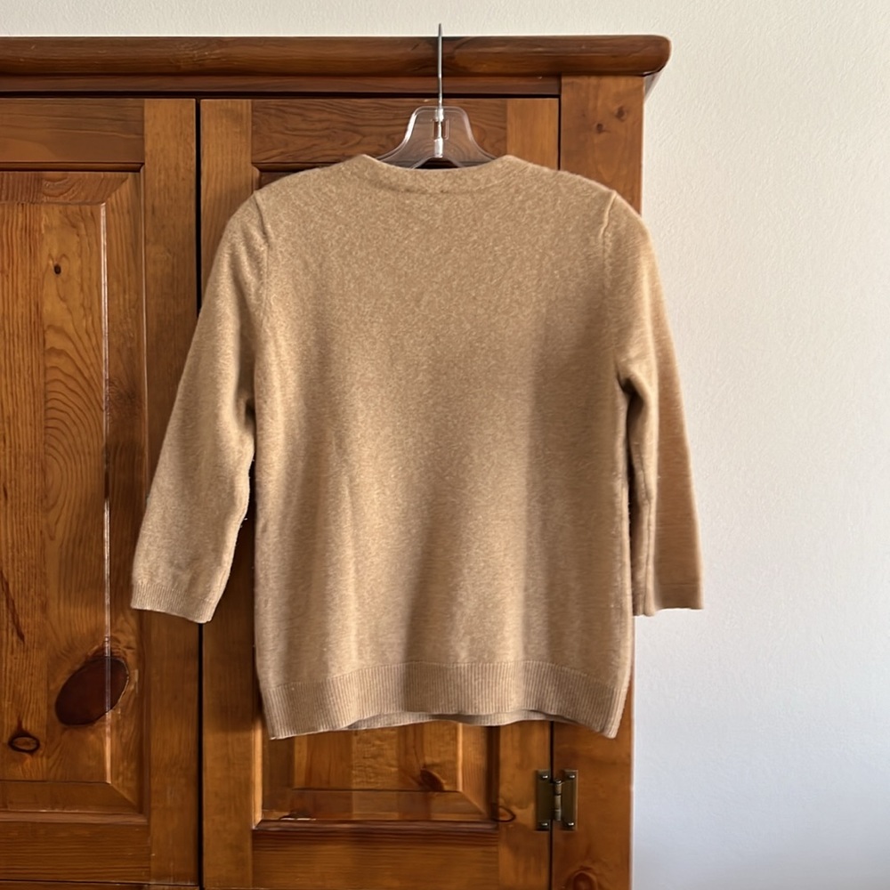 Talbots petite, medium high neck, cashmere sweater camel color - Picture 4 of 4